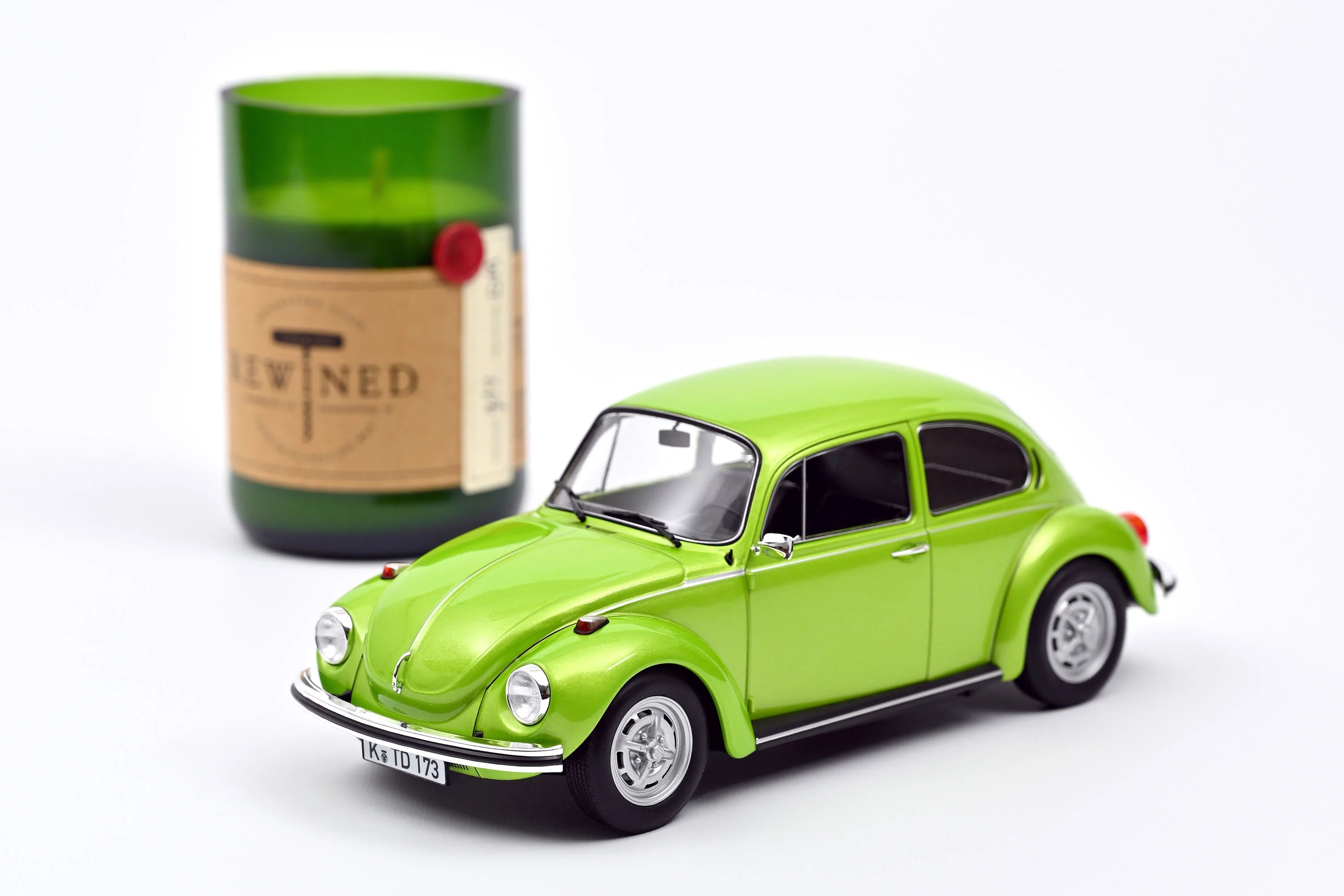 VW 1303 1972 Green metallic 1:18