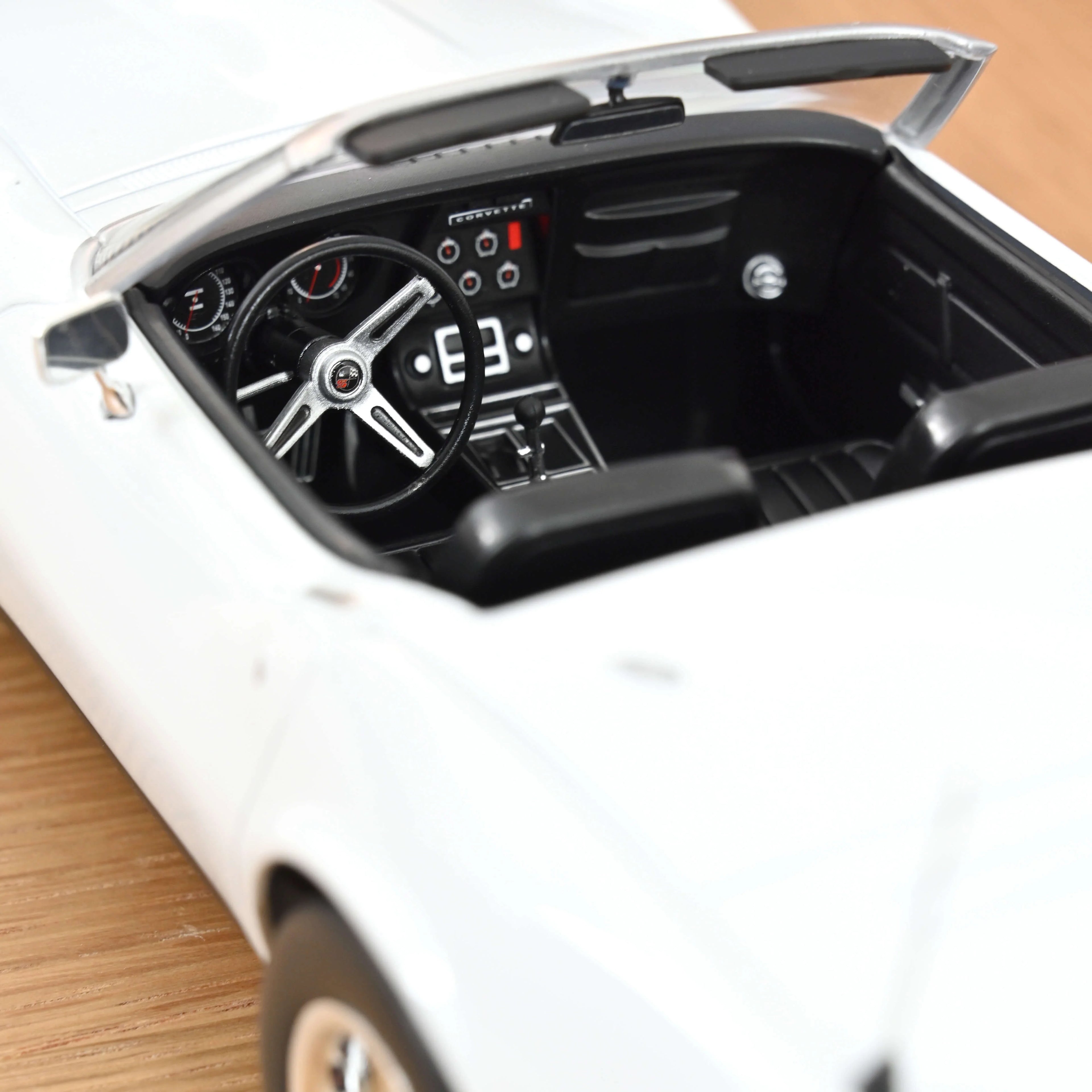 Chevrolet Corvette Convertible 1969 Can Am White 1/18
