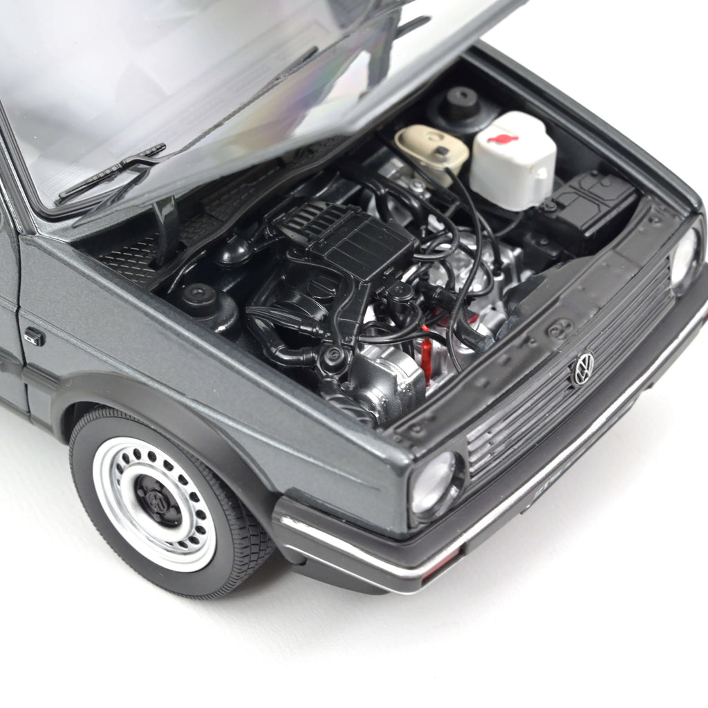 VW Golf CL 1988 Grey metallic 1:18