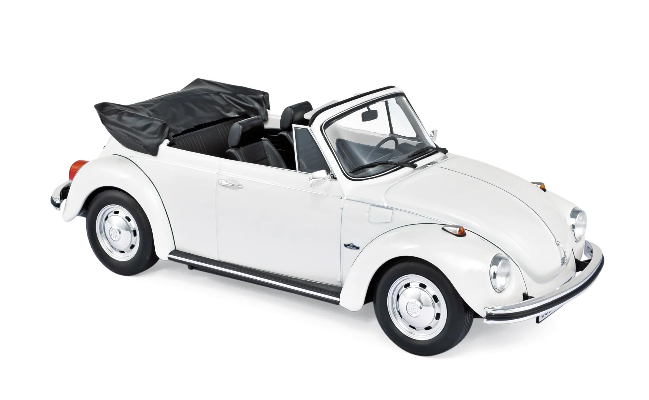 VW 1303 Cabriolet 1972 White 1:18