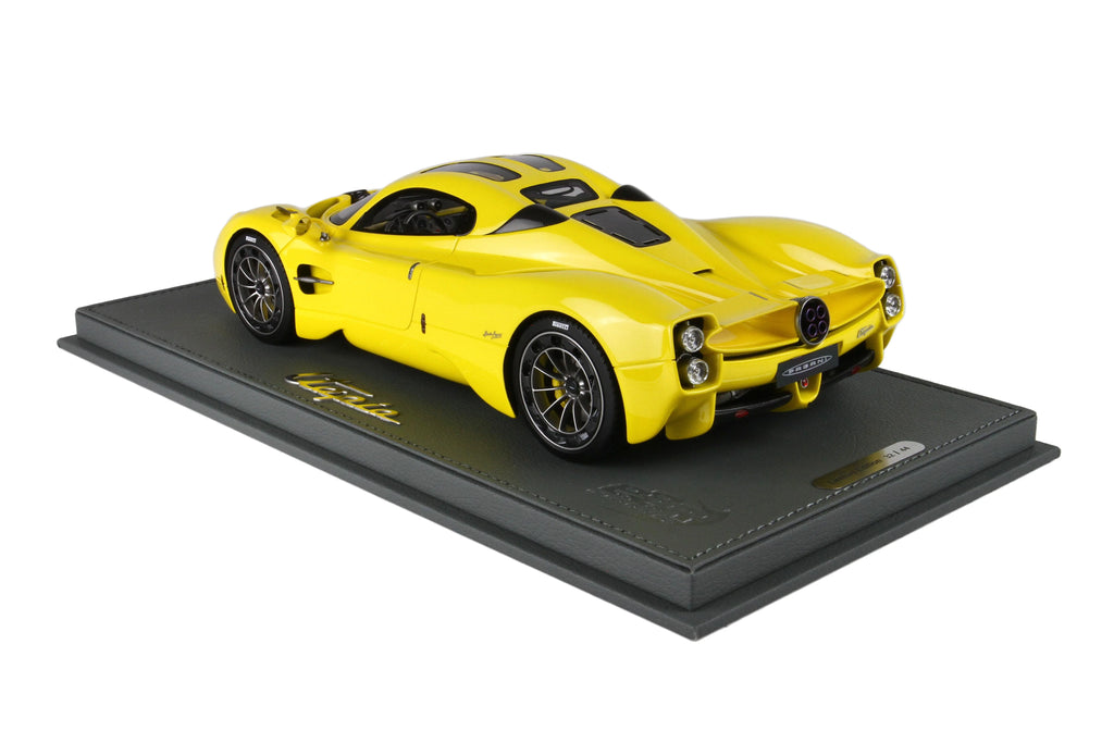 BBR Pagani Utopia Yellow - Limited 44 pcs with Display Case