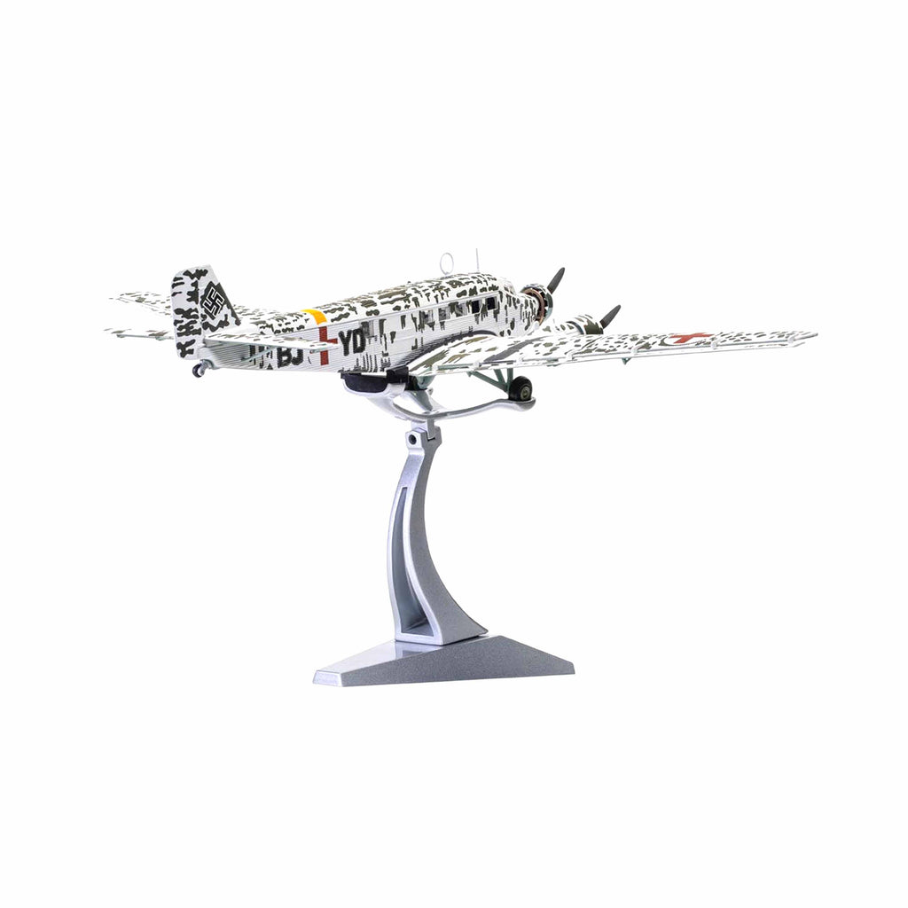 Junkers Ju-52/3M Sanitätsflugzeug BM+AA Stalingrad 1942/43 1:72