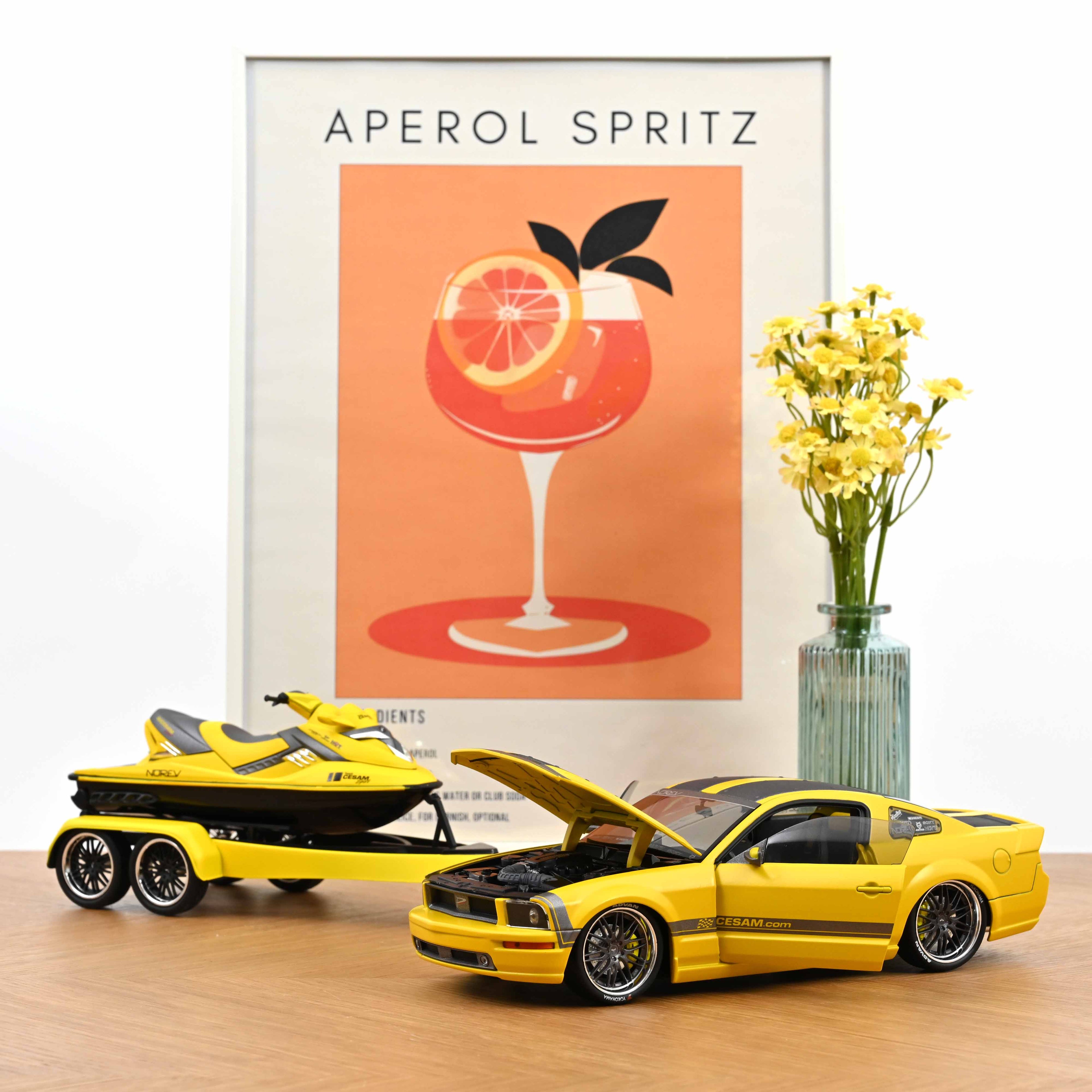 Mustang + Parotech Jet Ski Yellow CESAM 1:18