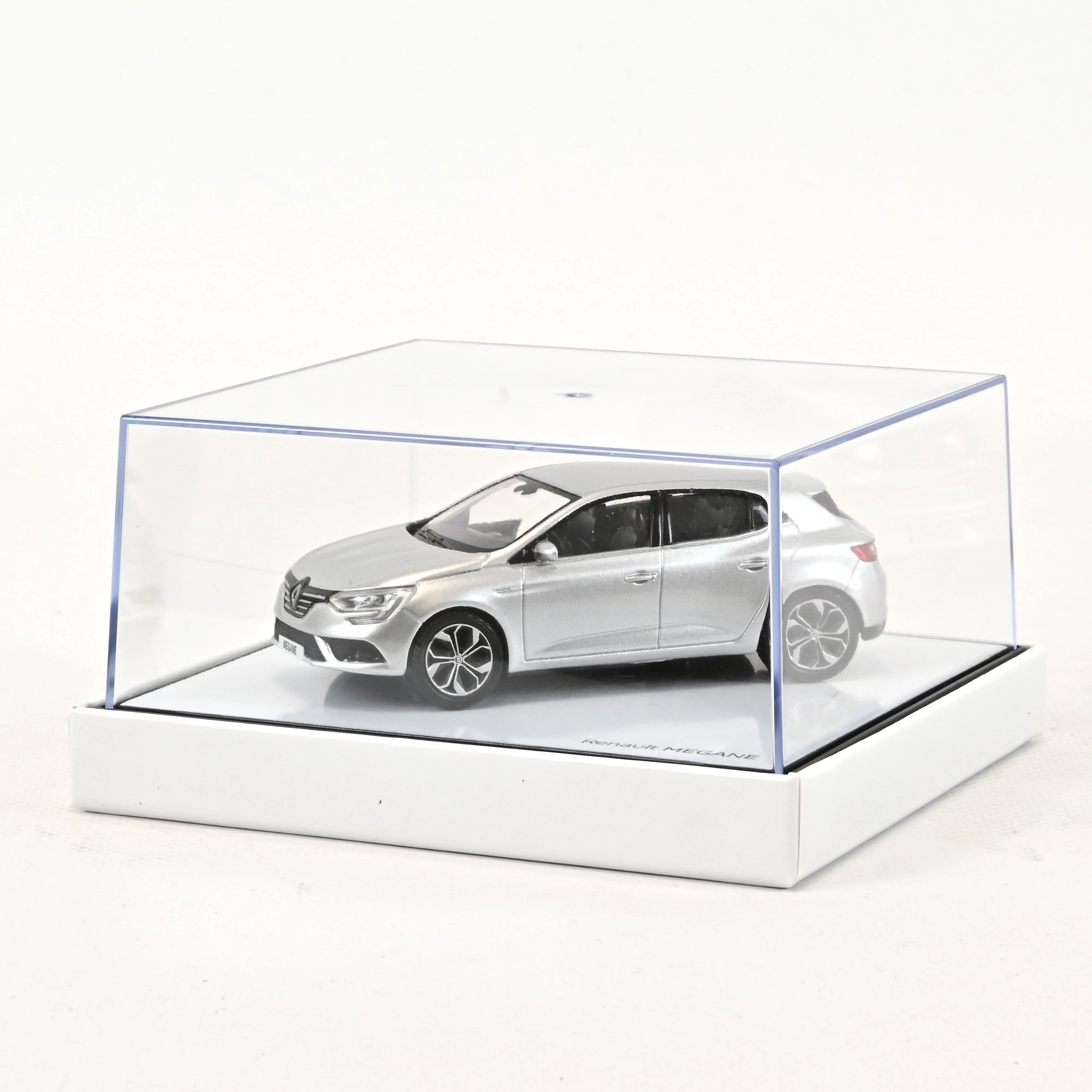 Renault Megane 2015 Platingrau 1:43