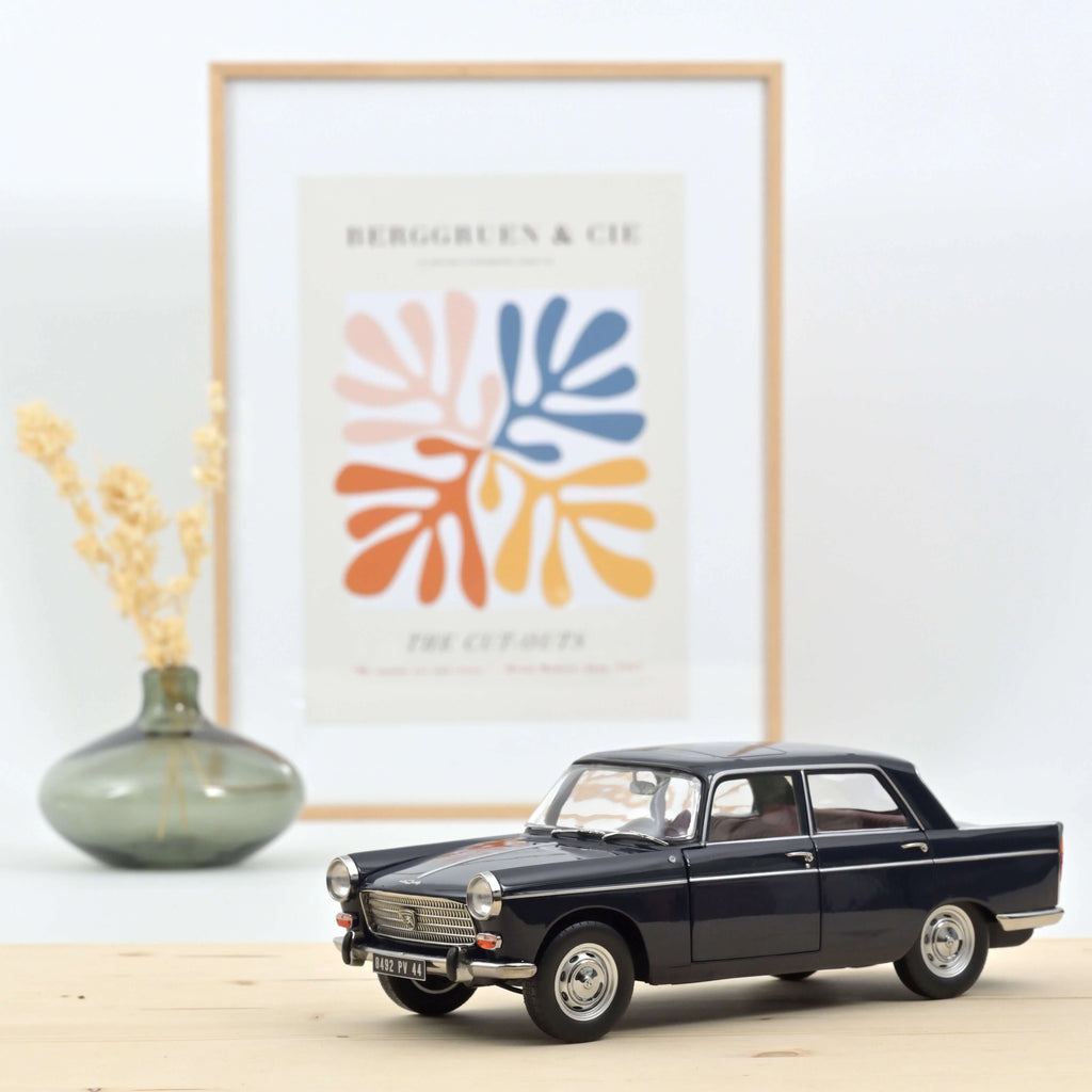 Peugeot 404 1965 Bleu Amiral 1:18