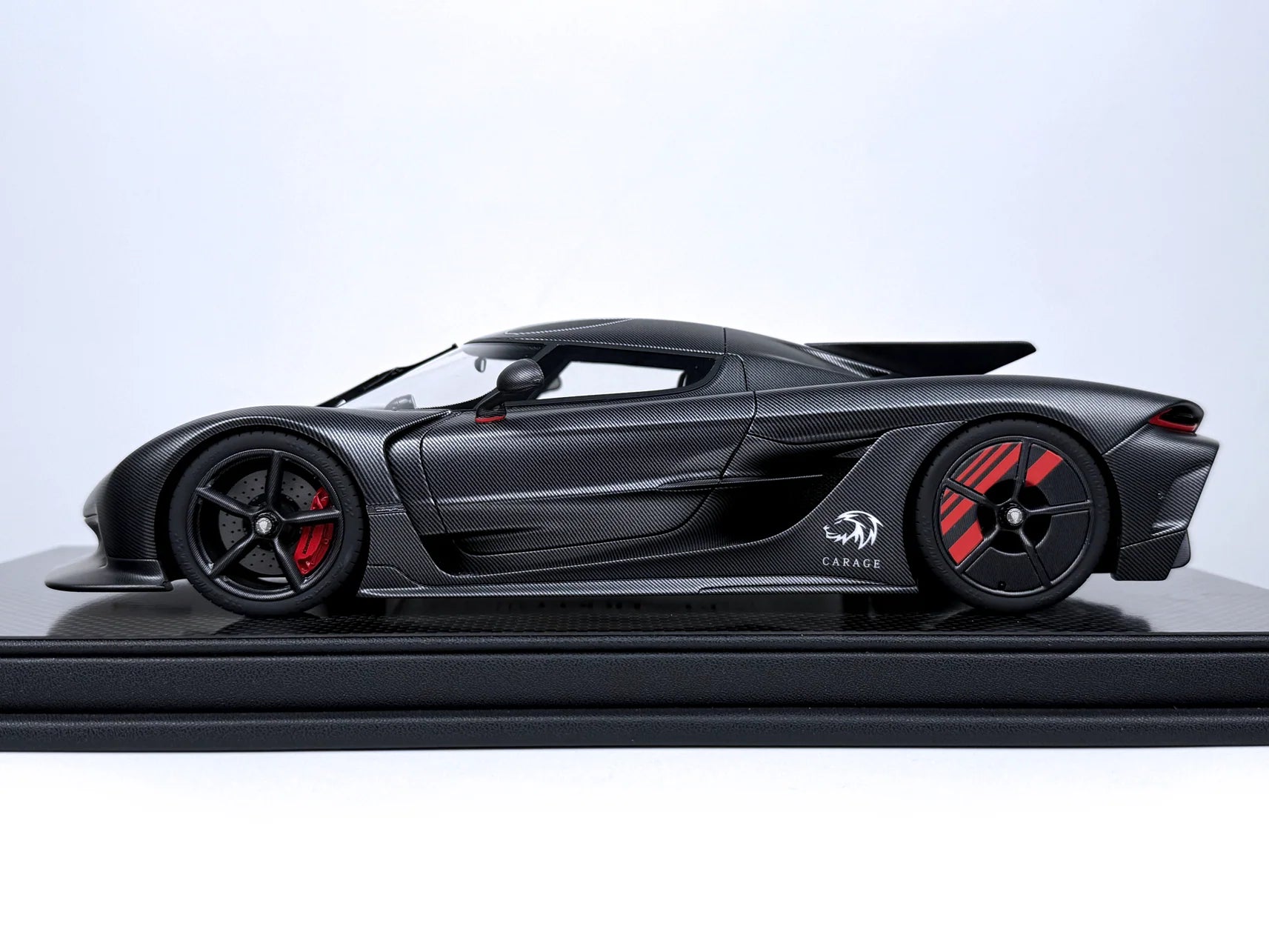 Pre-order FrontiArt Koenigsegg Jesko Absolut Full Carbon - Limited 300 pcs