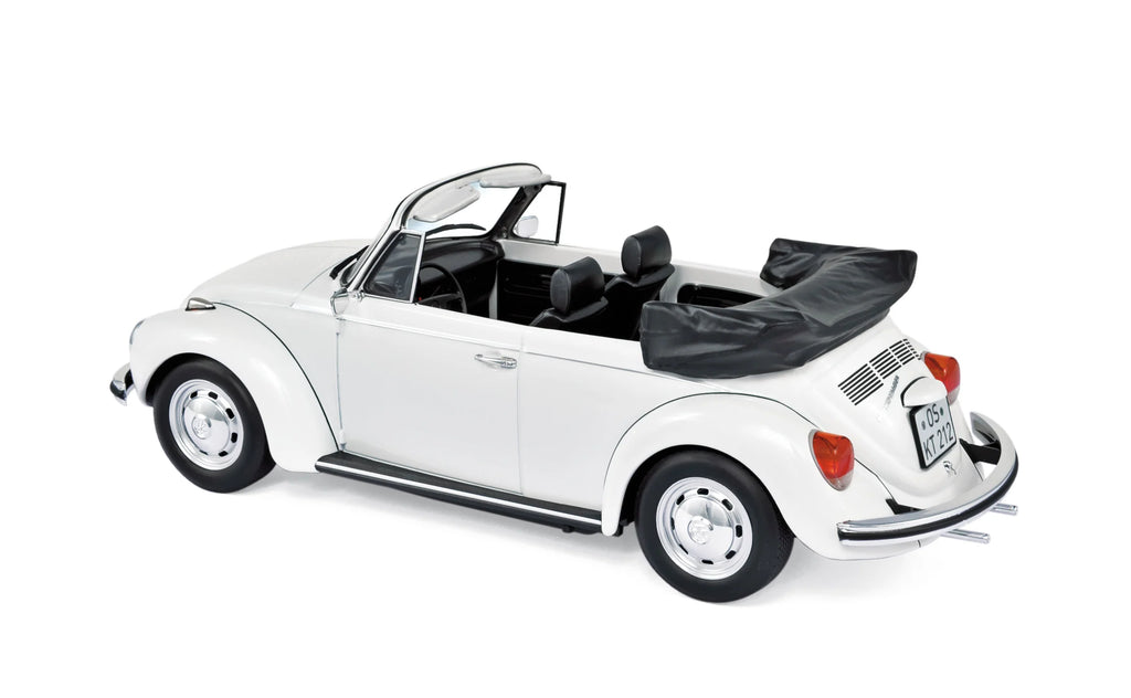 VW 1303 Cabriolet 1972 White 1:18