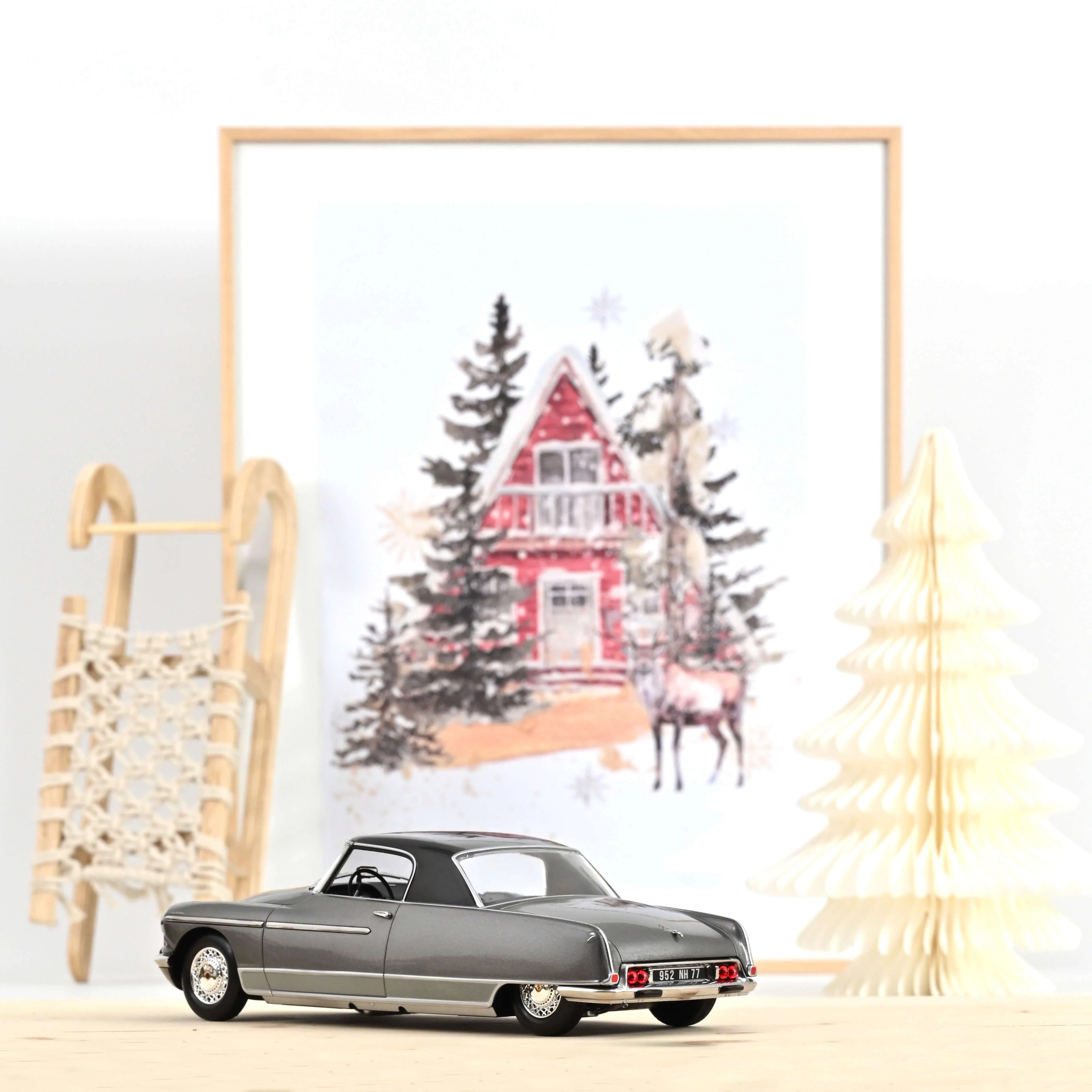 Citroën DS 19 Le Dandy 1964 Grey and Black 1:18 - 300pcs