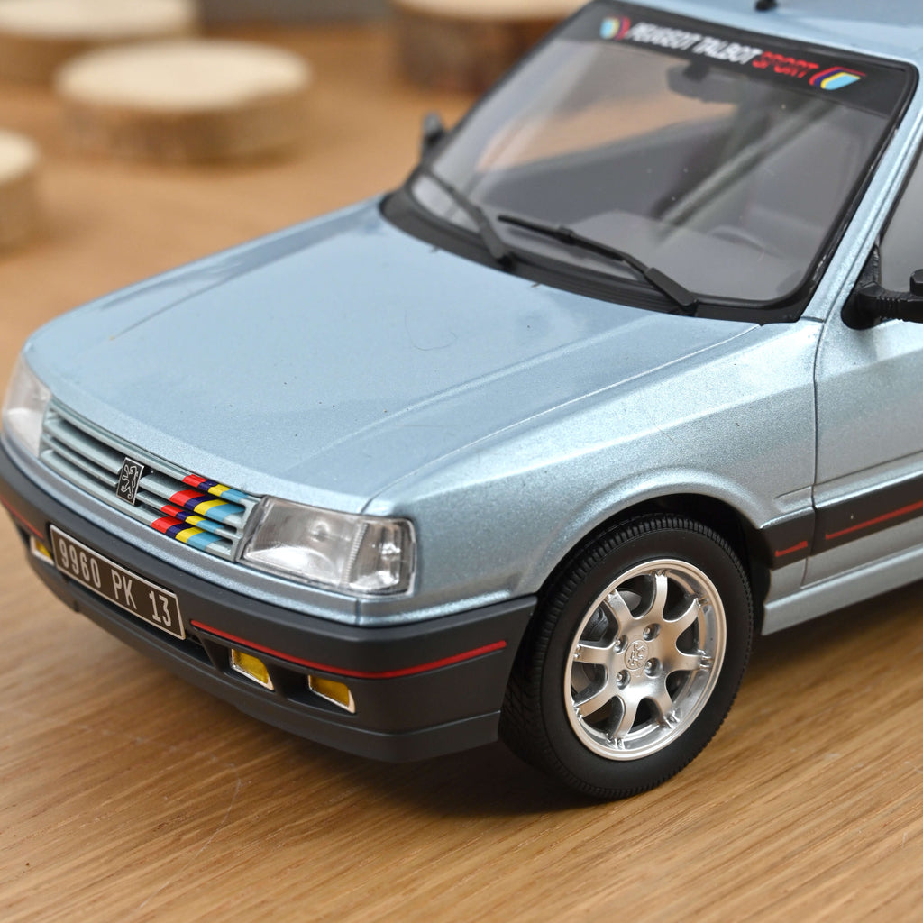 Peugeot 309 GTi 1988 Topaze Blue 1:18  - 300pcs