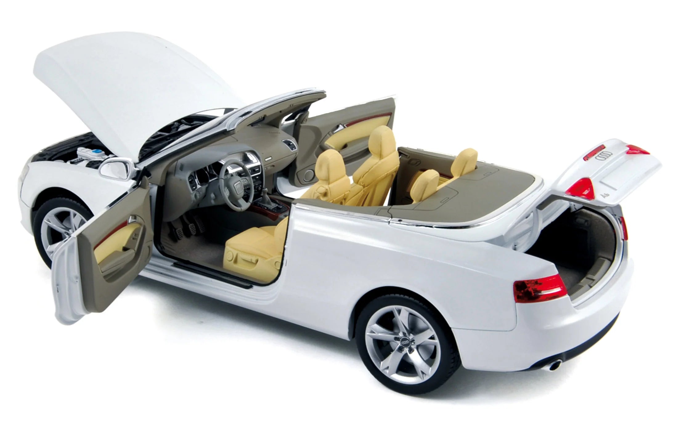 Audi A5 Cabriolet 2009 White 1:18