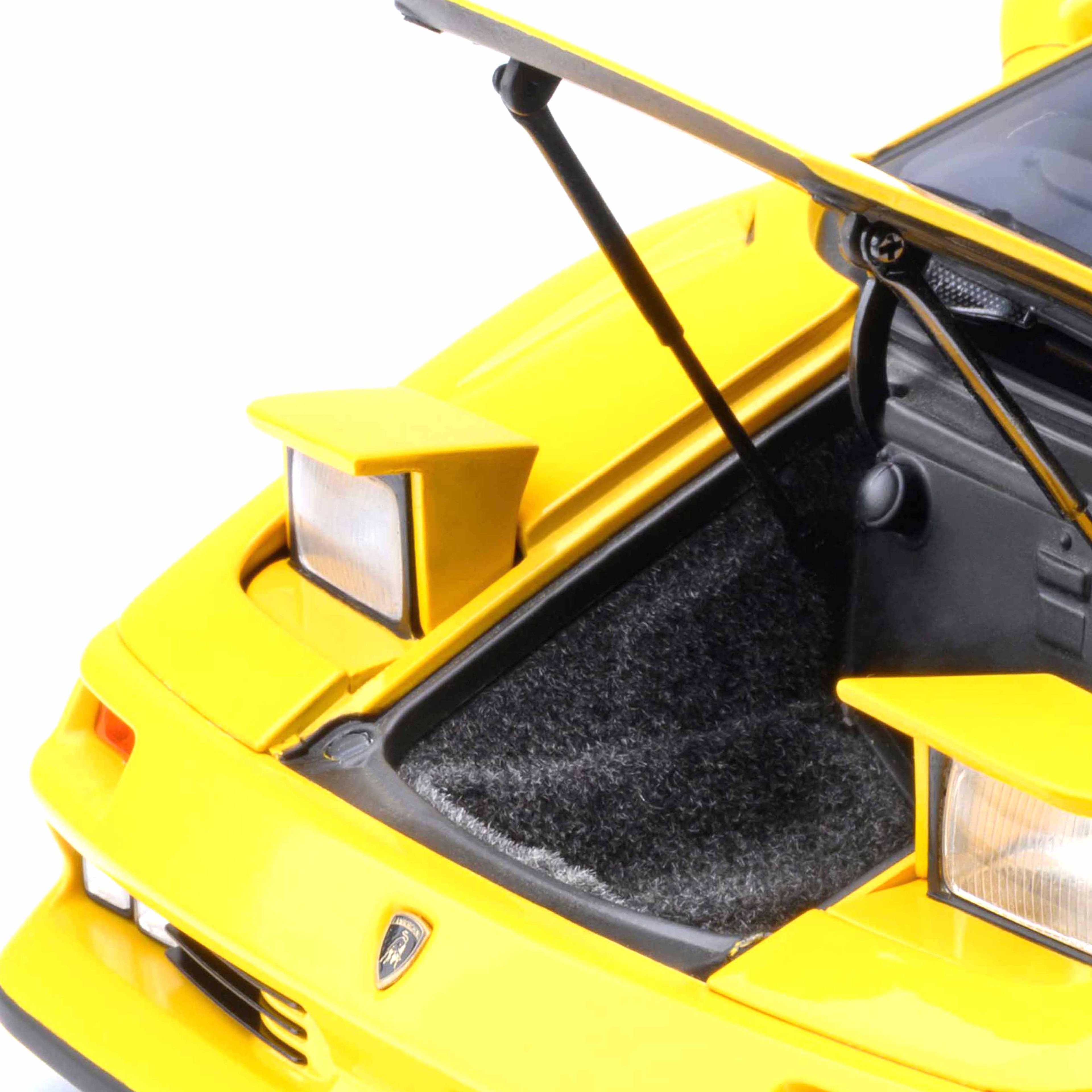 Lamborghini Diablo SE JOTA Superfly Yellow 1995 1:18