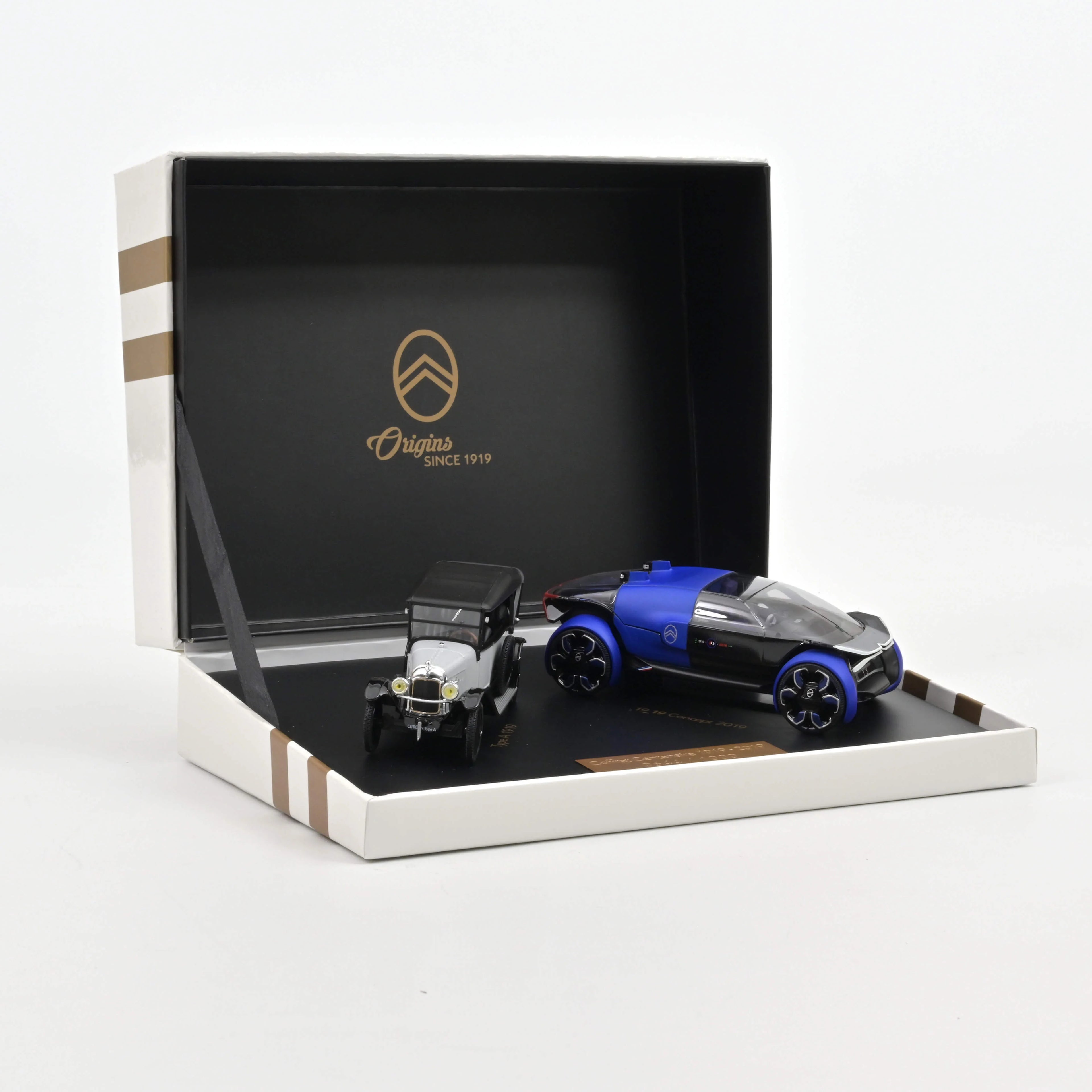 Gift box Centenary Citroën 2019: Type A + 19_19 Concept 1:43
