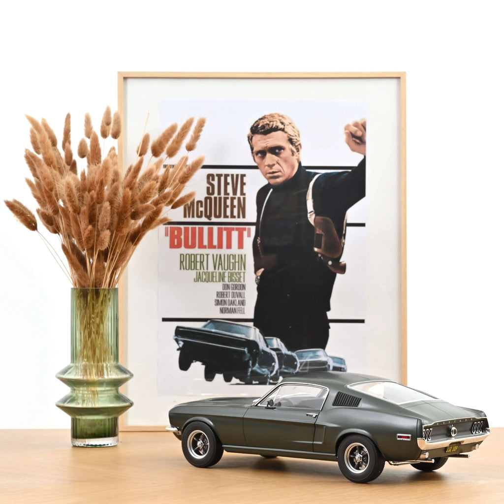 Ford Mustang Fastback 1968 Satin Green metallic 1:12
