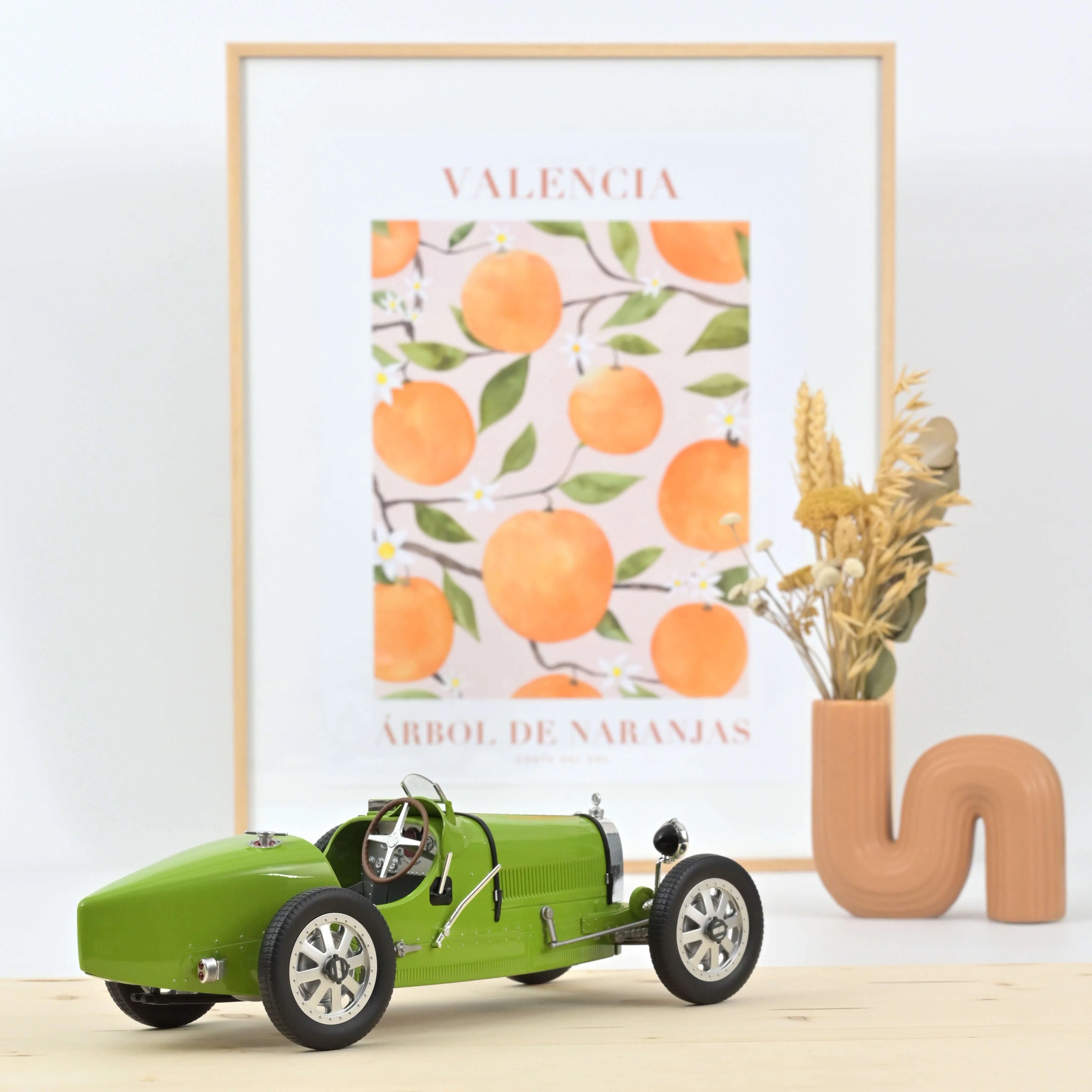 Bugatti T35 1925 Olive Green 1:12 - 100pcs