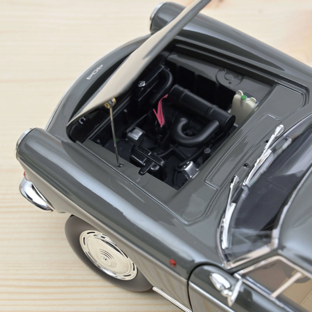 Peugeot 404 Coupé 1967 Gris Graphite 1:18