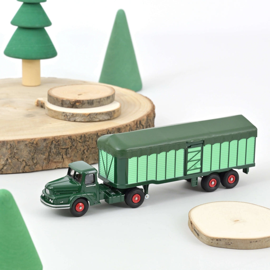 Unic Tracteur with Remorque 1:55