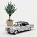 Mercedes-Benz 280 SE Cabriolet 1969 Silver metallic 1:18