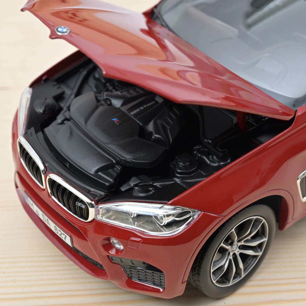 BMW X6 M 2015 Rouge métallisé 1:18