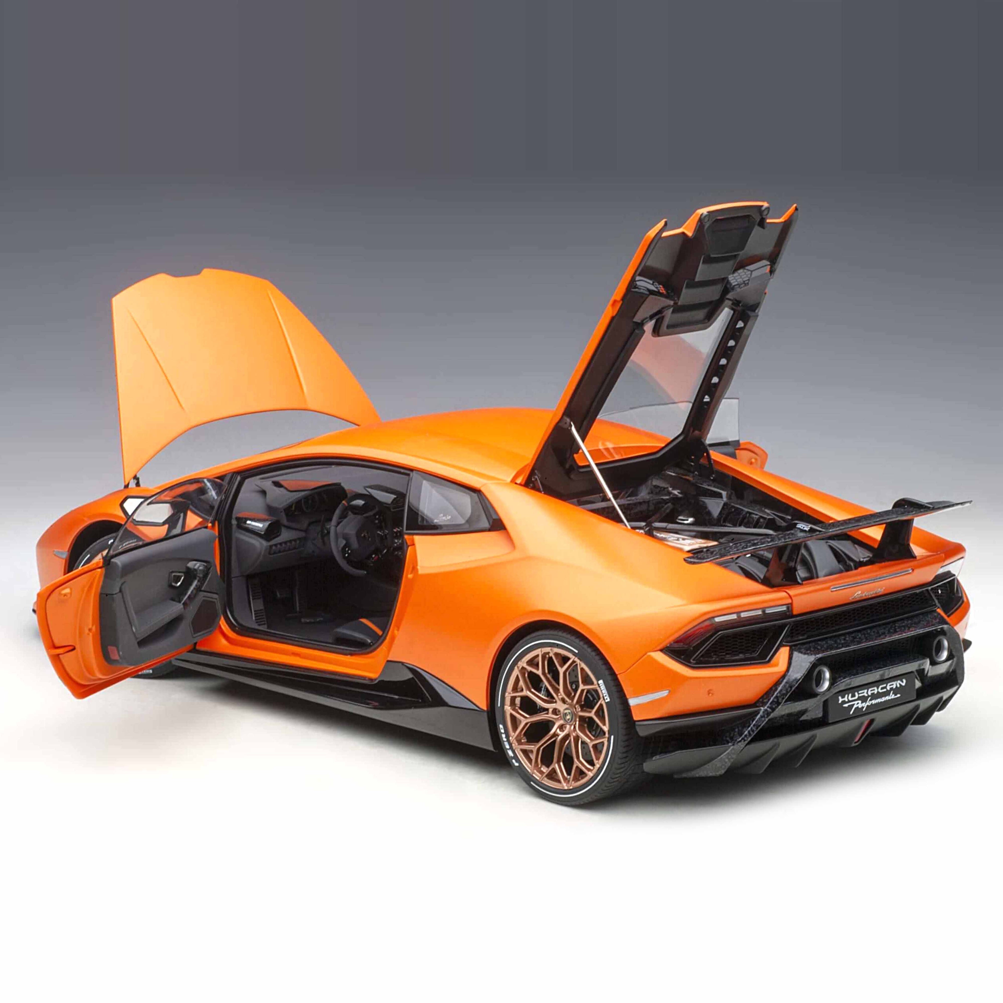 Lamborghini Huracan Performante 2017 Orange 1:12