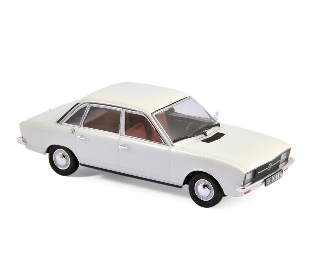 VW K70 1970 White 1:43