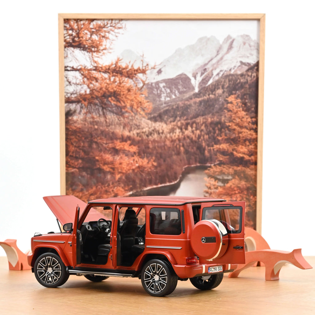 Mercedes-Benz G-Class 2024 Copper Orange matt 1:18