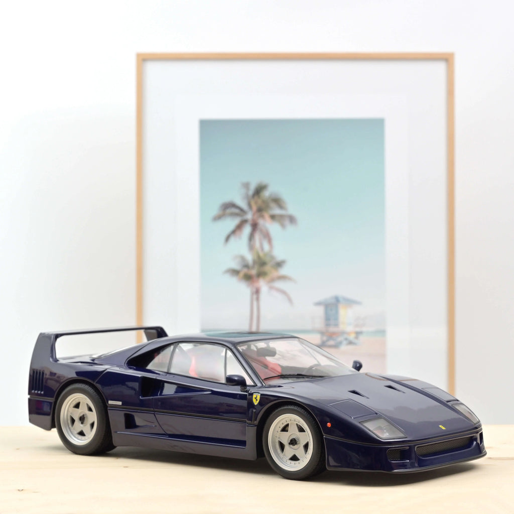 Ferrari F40 1987 Bleu métallisé 1:12