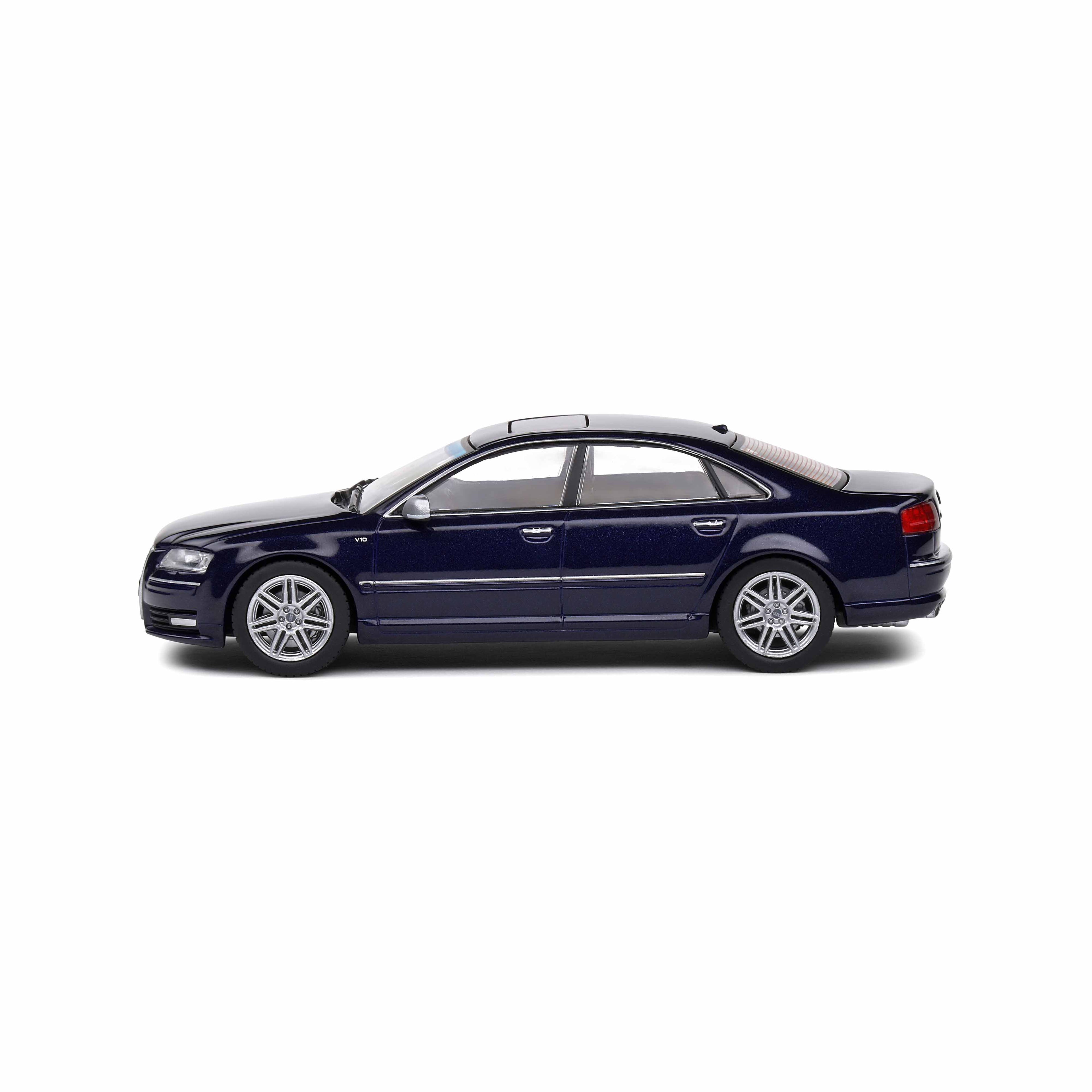 Audi D3 S8 Night Blue Pearl 2010 1:43