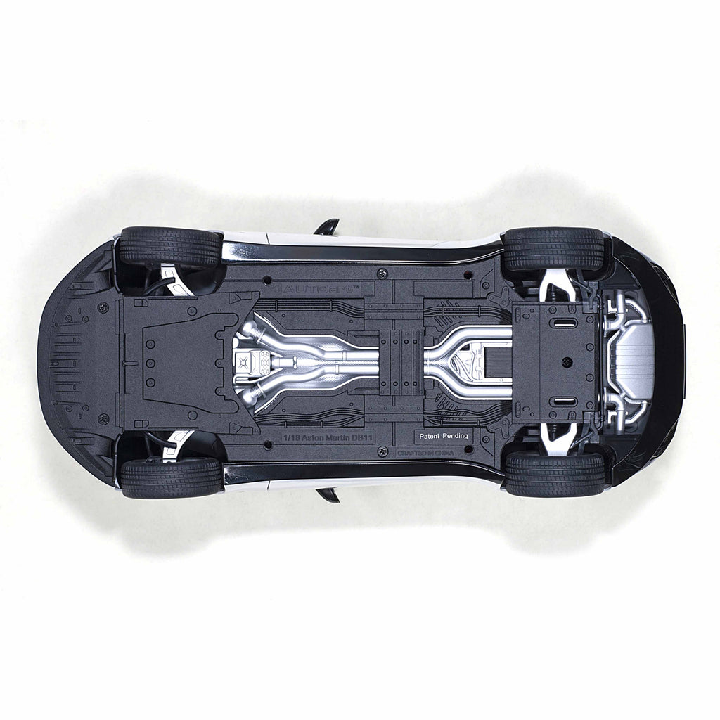 Aston Martin DB11 Morning Frost White 1:18