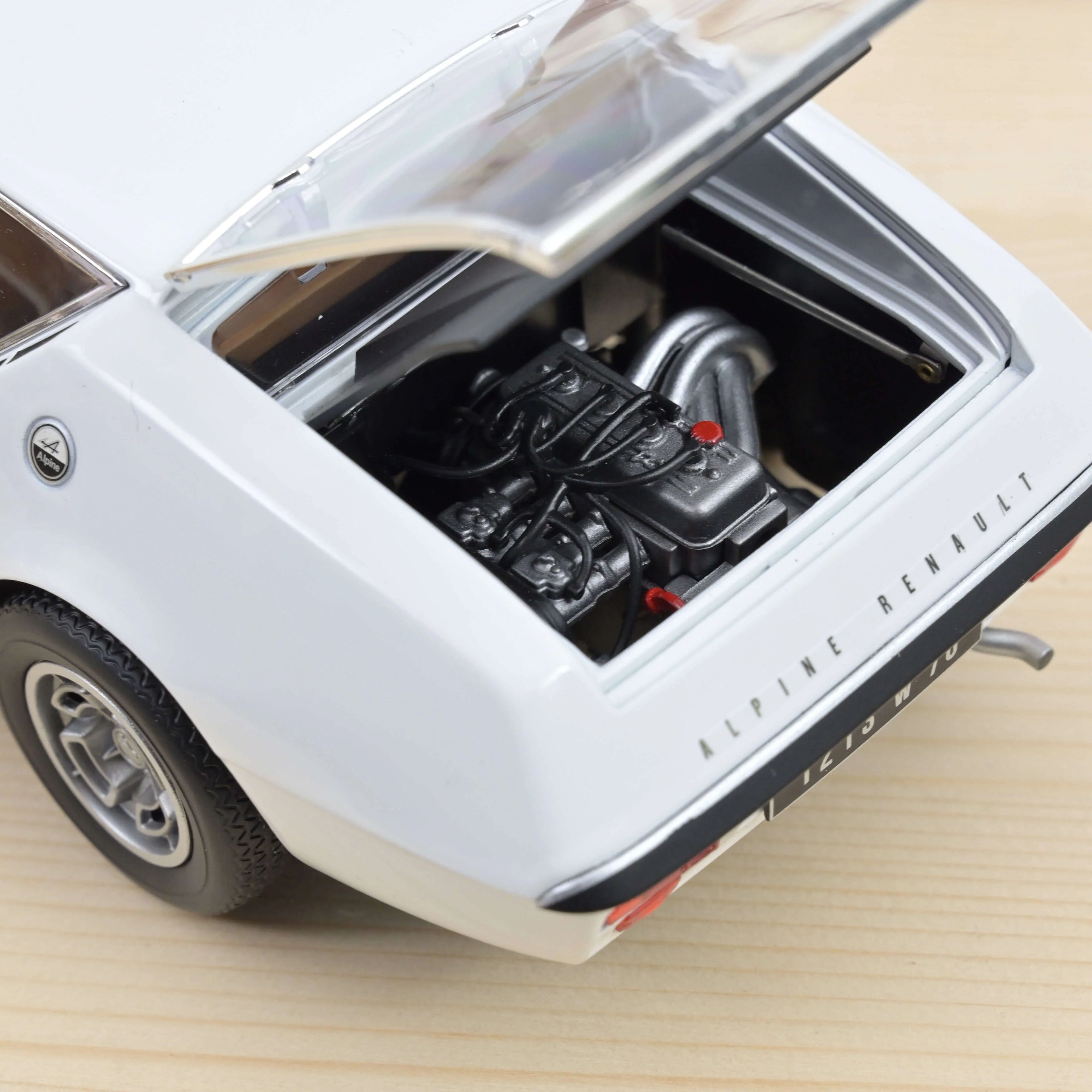 Alpine A310 1600 VE 1972 Weiß 1:18 - 310 Stück