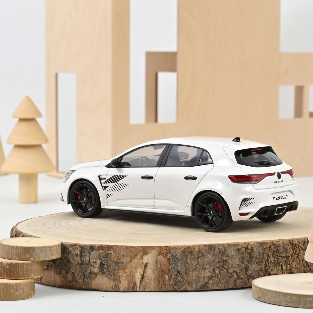 Renault Megane R.S. Ultime 2023 Pearl White 1:18
