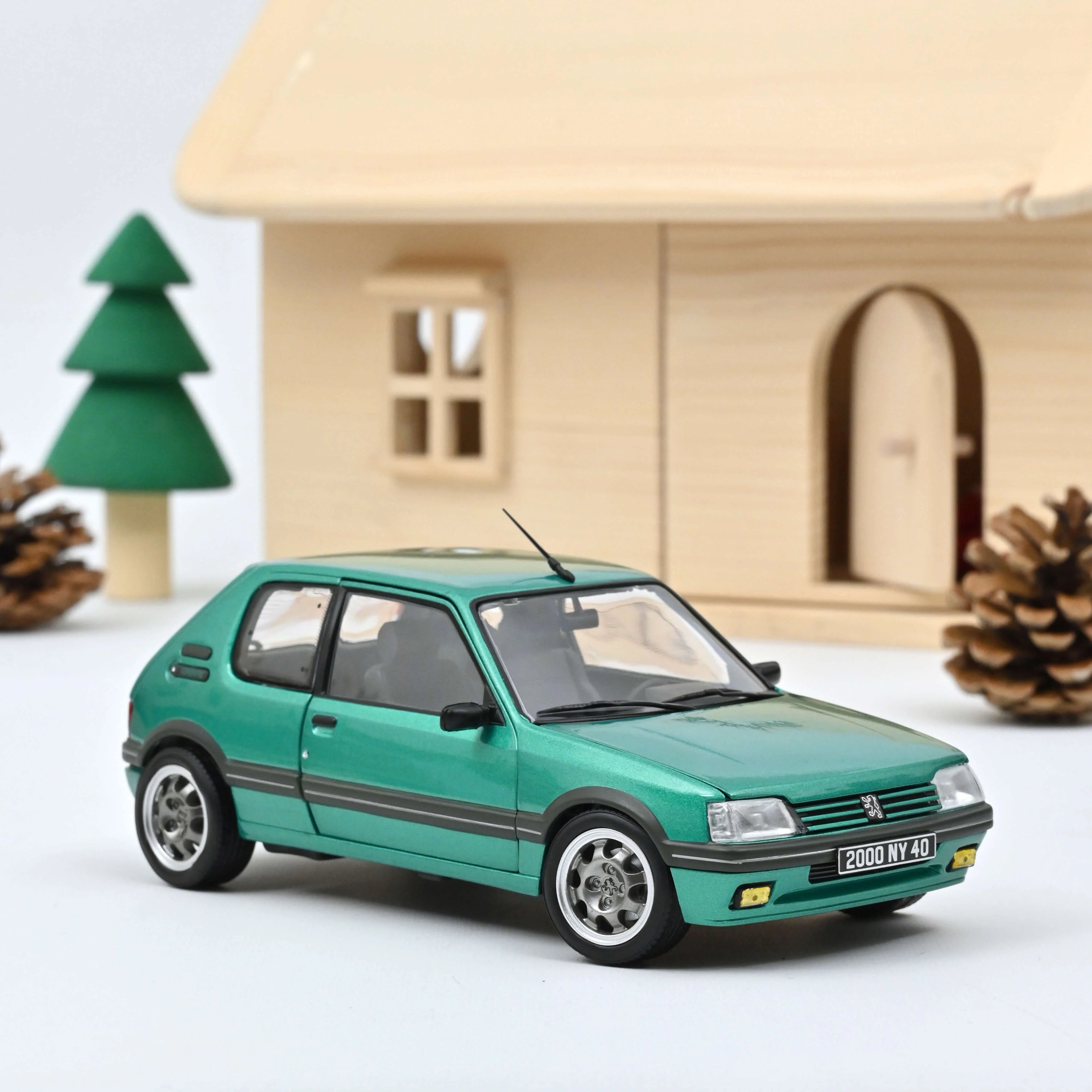 Peugeot 205 GTi Griffe 1990 Green 1:18