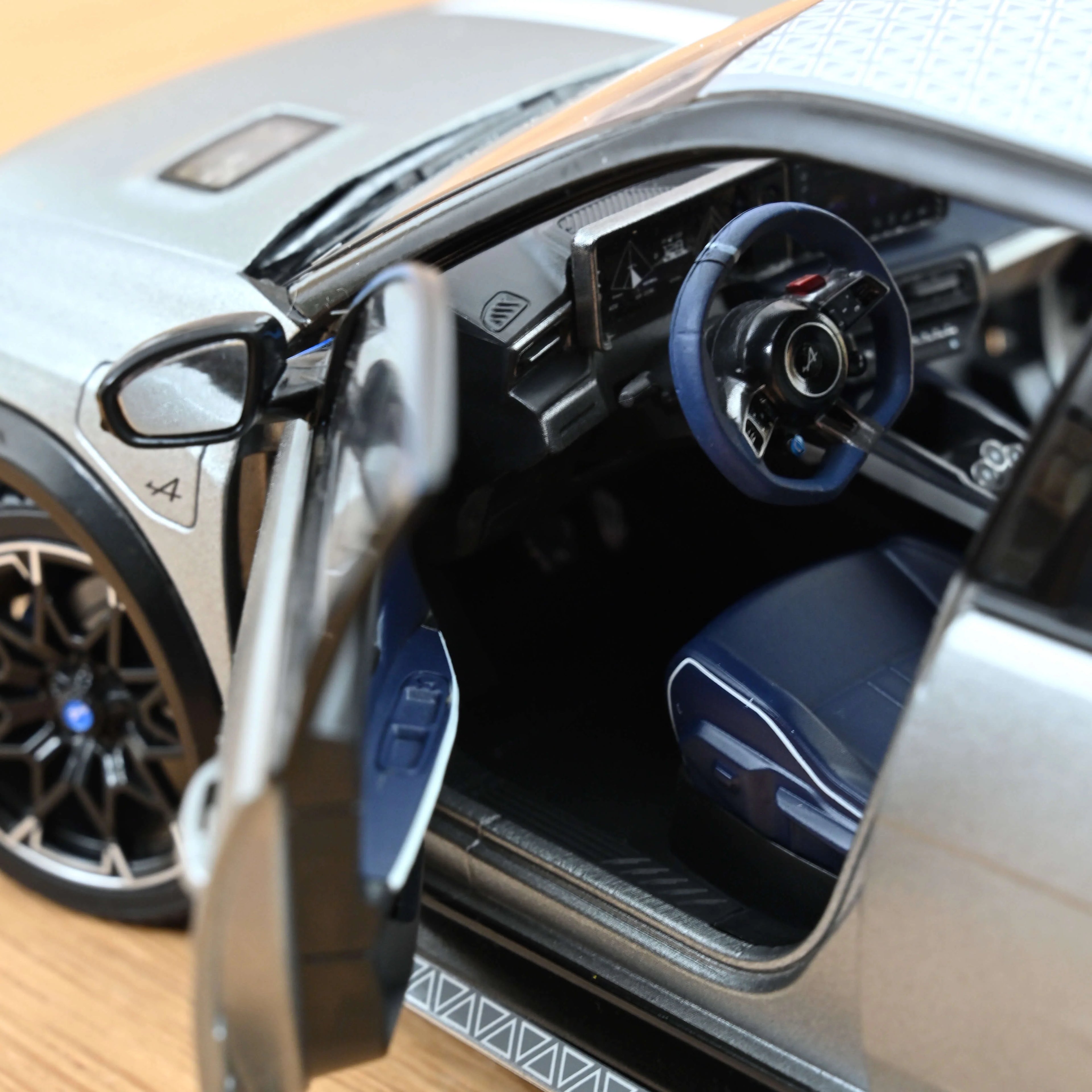 Alpine A290 GTS 2025 Première Edition La Grise 1:18 - 200pcs