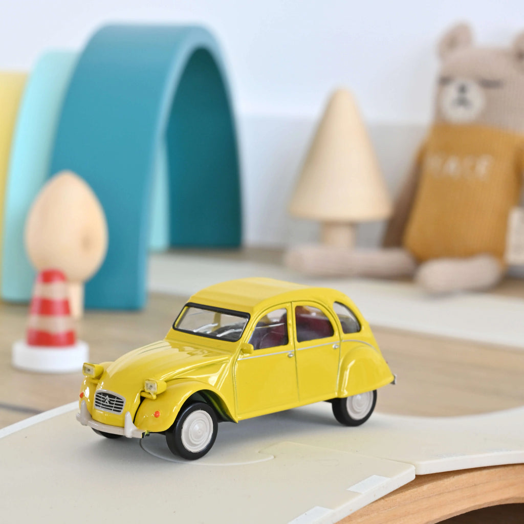 Citroën 2CV 6 Club 1979 Jaune Mimosa Jet-car 1:43