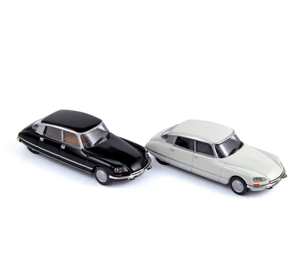 Citroën DS23 1972 Black&White 1:87
