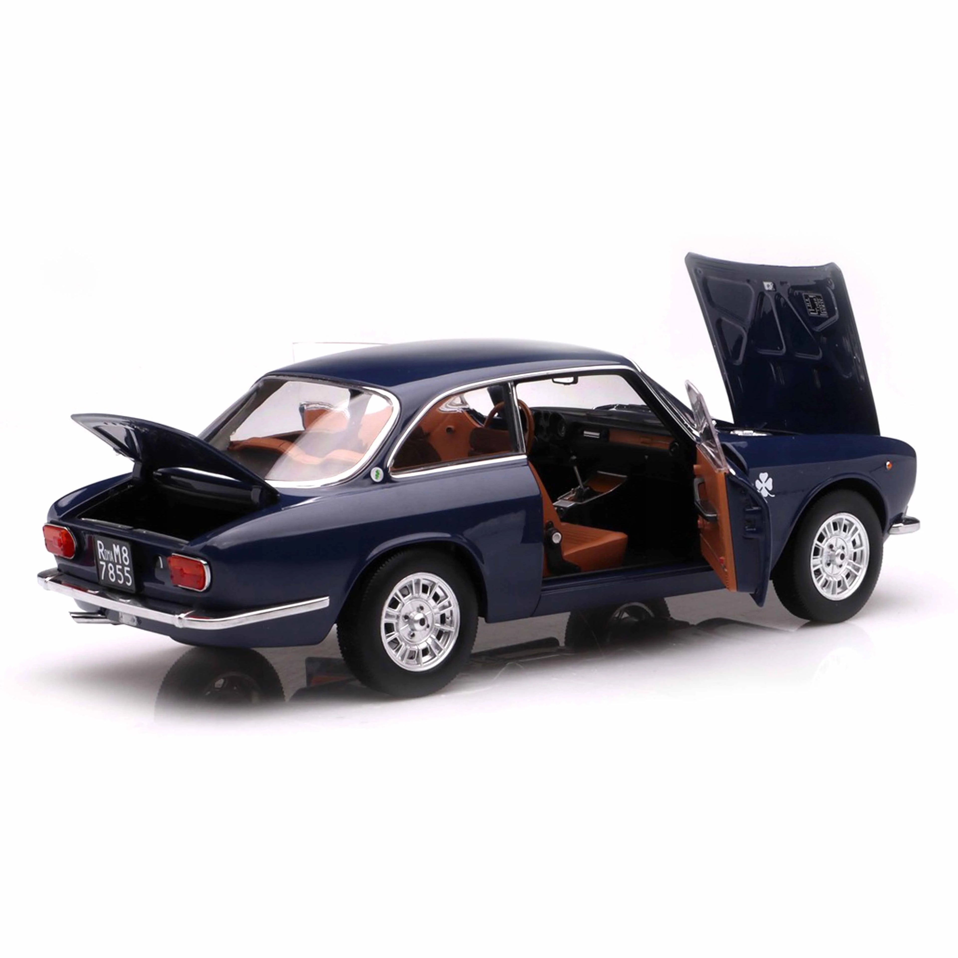 Alfa Romeo 1300 GTJ 1973 Dark Blue 1:18