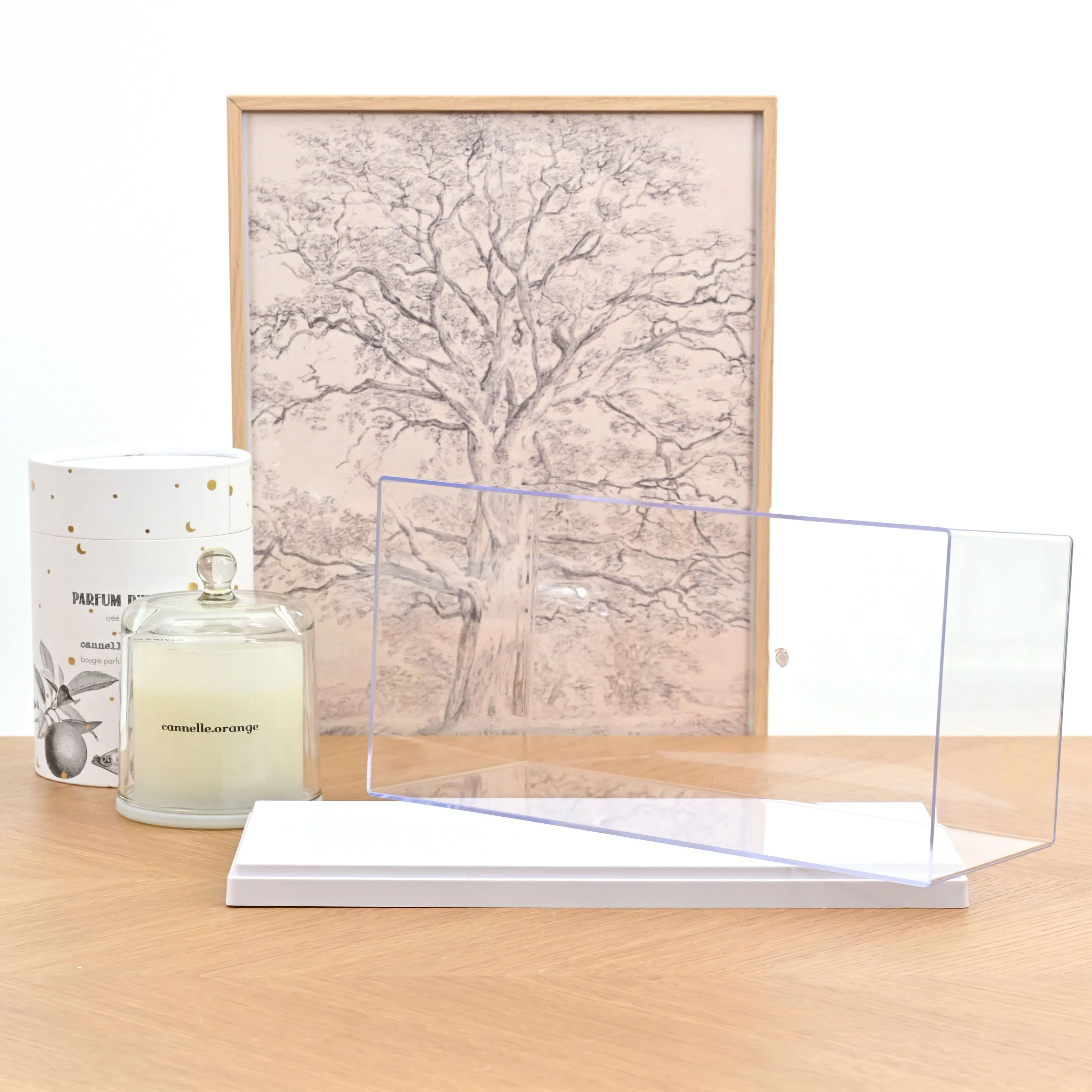BFC Box (White base) 1:18 Display Box