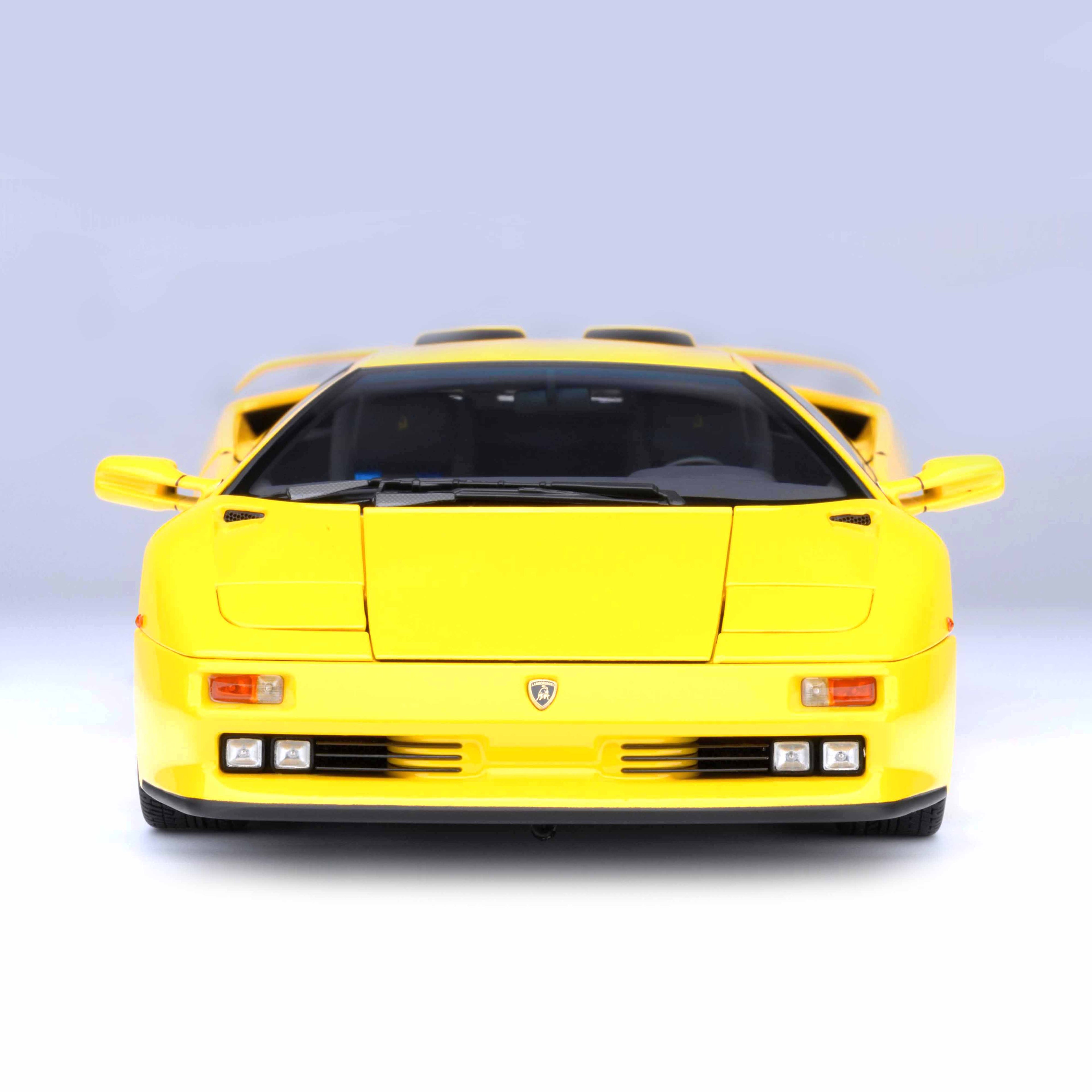 Lamborghini Diablo SE JOTA Superfly Yellow 1995 1:18