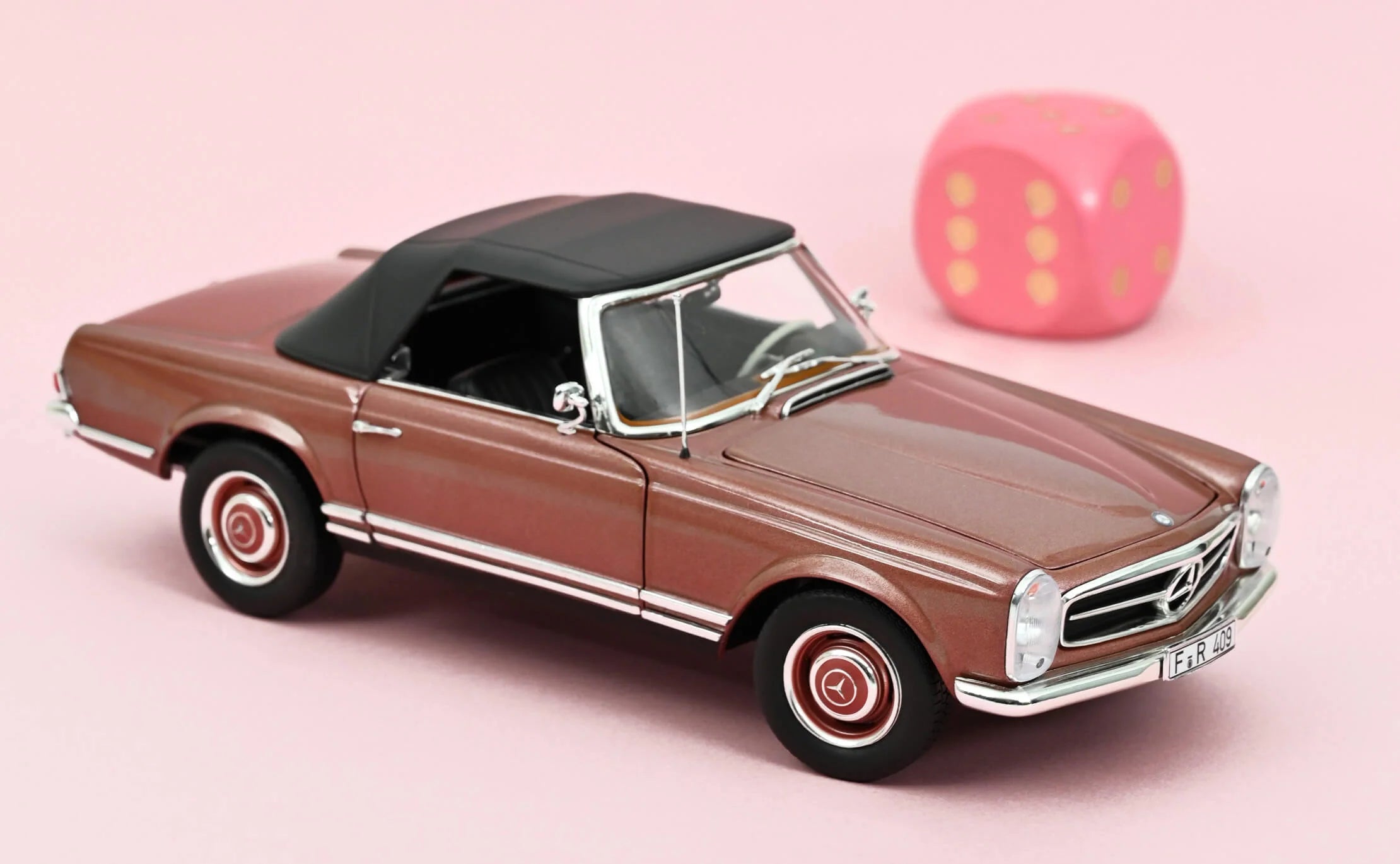 Mercedes-Benz 230 SL 1963 Copper metallic 1:18 - 100pcs
