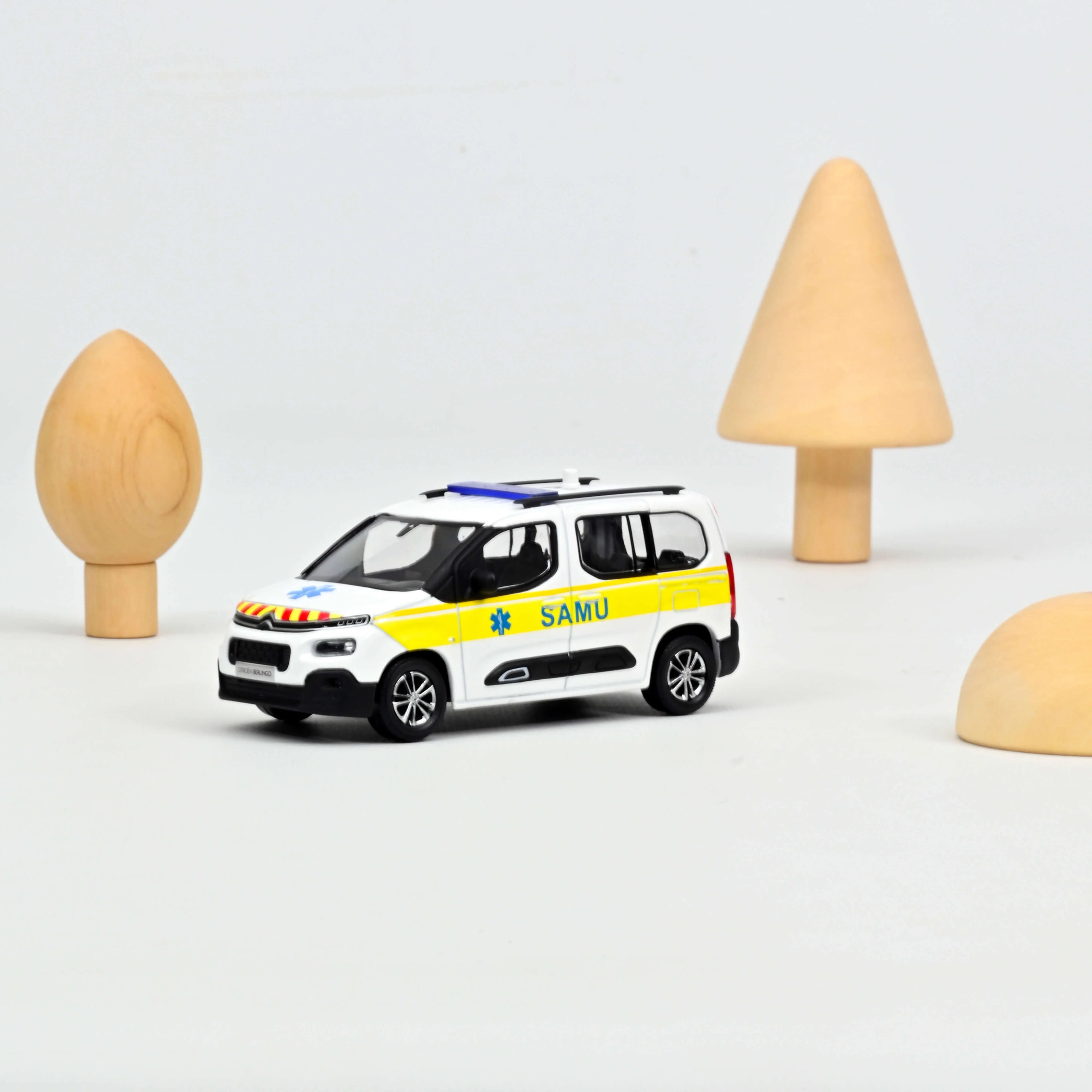 Citroën Berlingo 2020 SAMU 1:43