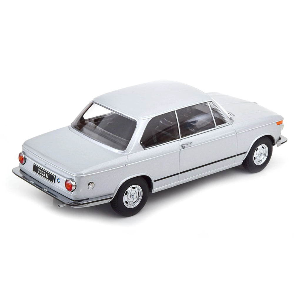 BMW 2002 ti 1re série 1971 argent 1:18