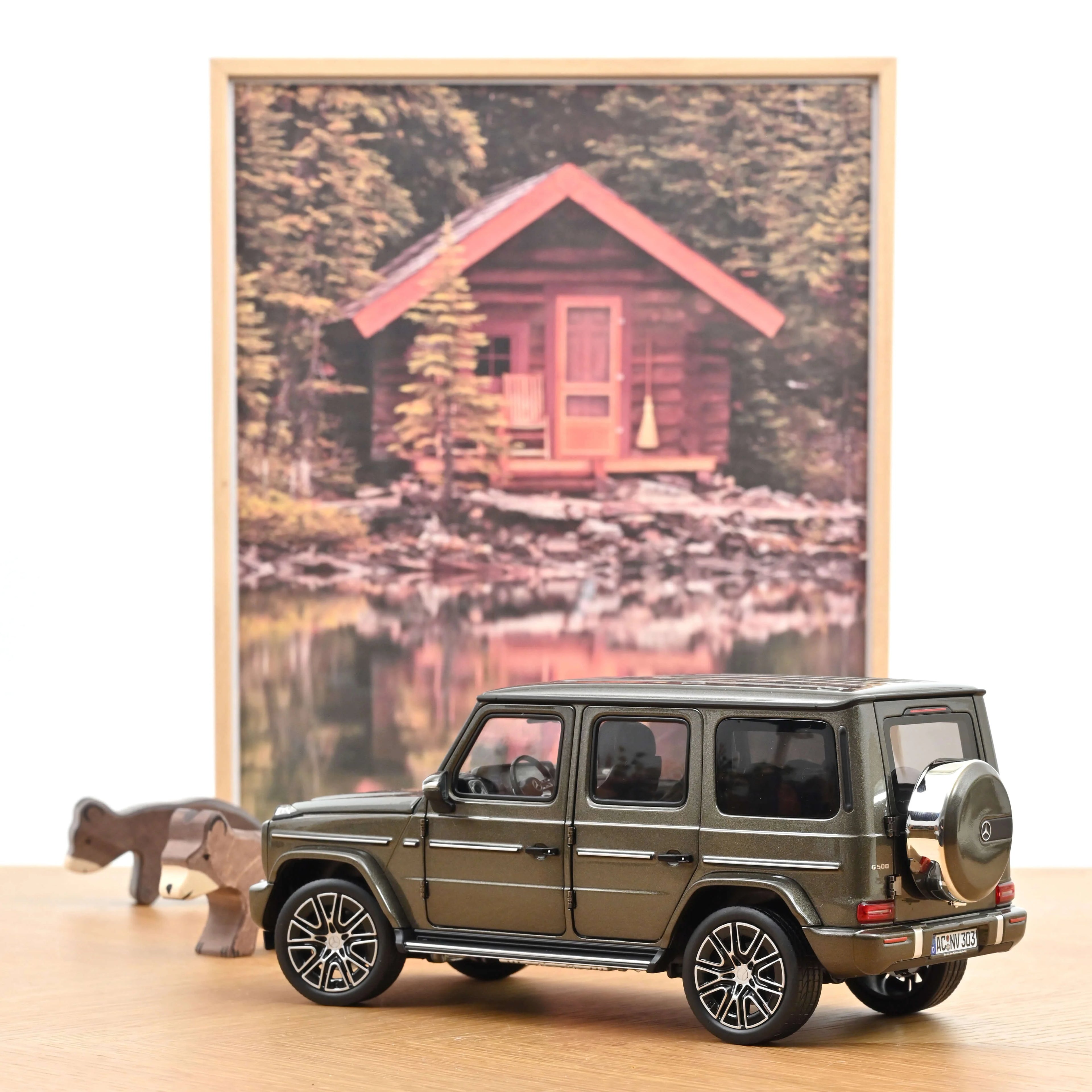 Mercedes-Benz G-Class 2024 Indium Grey 1:18
