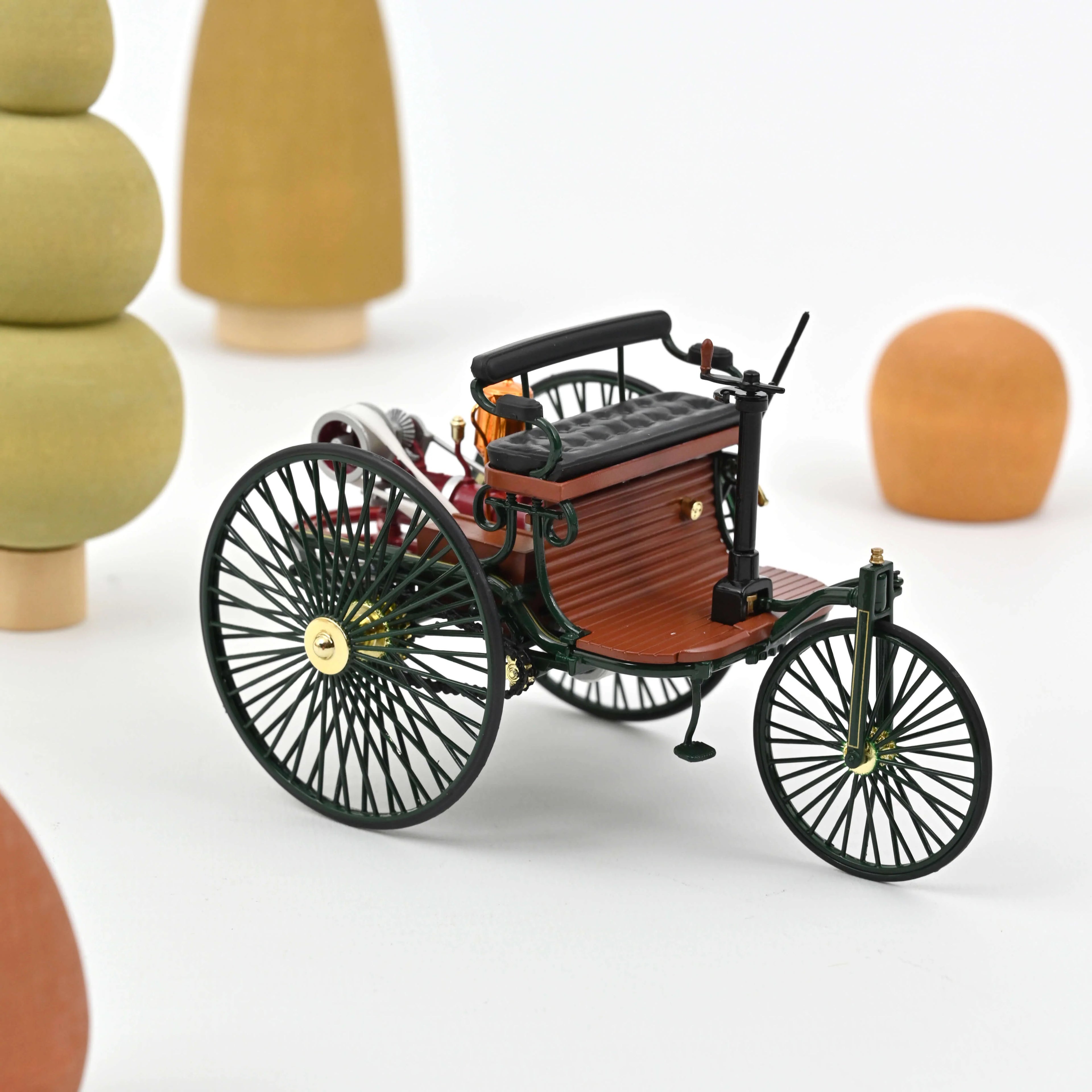 Benz Patent-Motorwagen 1886 Green 1:18