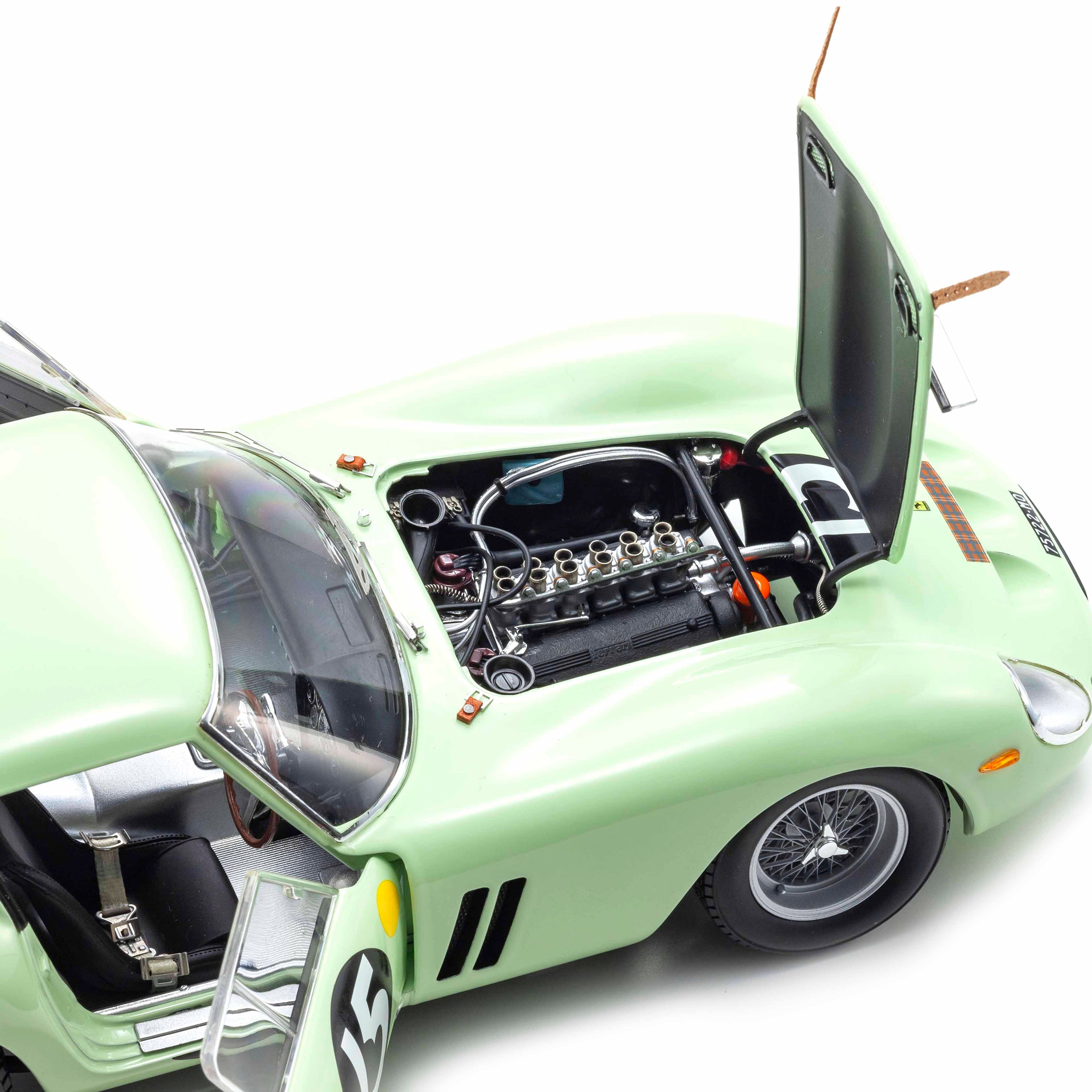 Ferrari 250 GTO 1962 Goodwood Tourist Trophy Light Green n°15 1:18