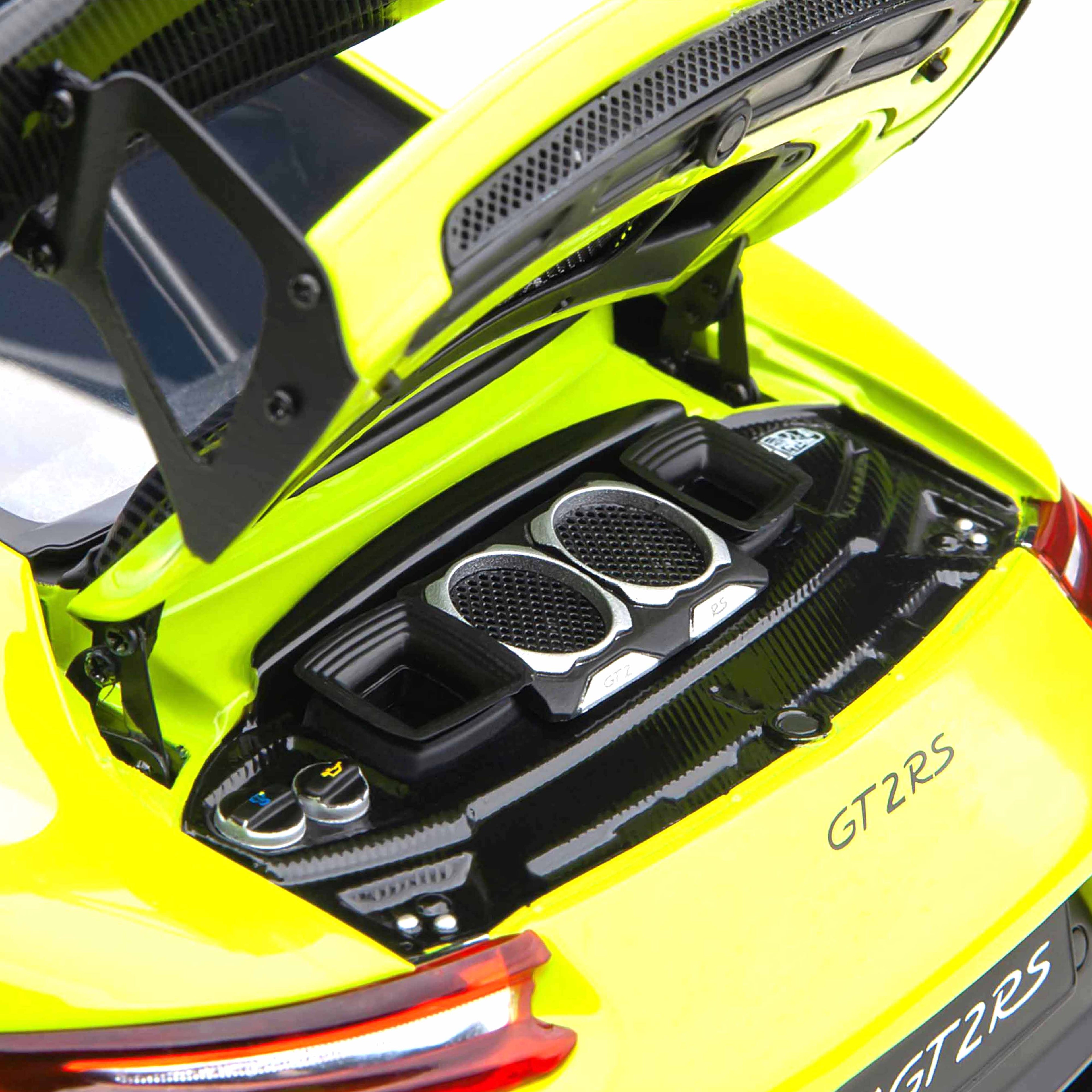 Porsche 911 (991.2) GT2 RS Weissach Package Acid Green 1:18
